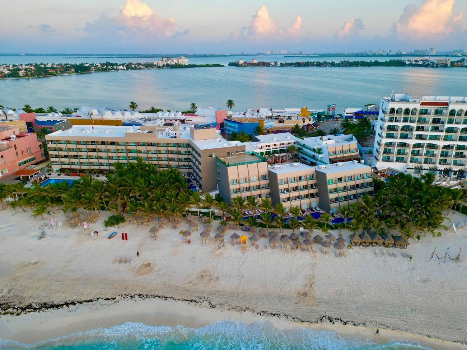 Flamingo Cancun All Inclusive Buitenkant foto
