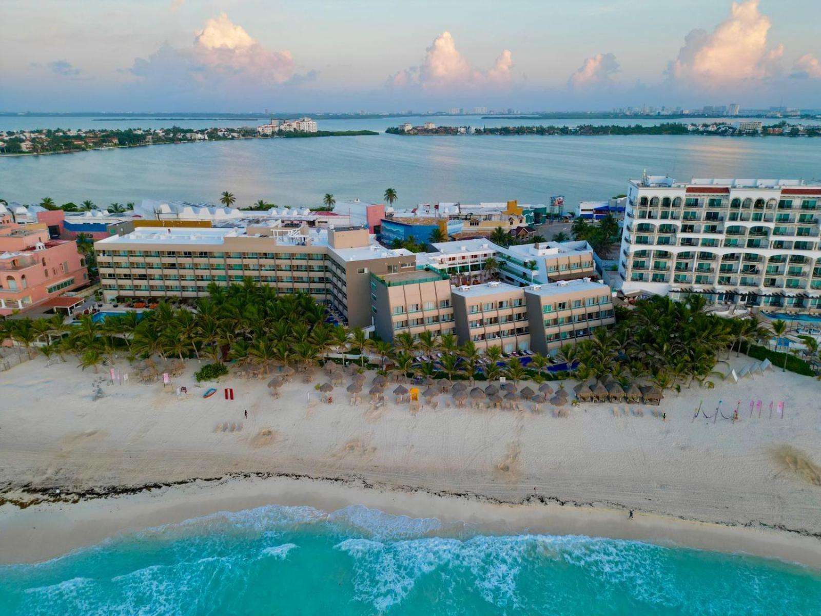 Flamingo Cancun All Inclusive Buitenkant foto